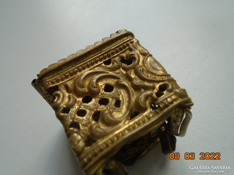 Antique baroque ormolu gilded bronze ring holder with thick crystal top