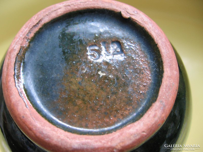 Green antique numbered mug