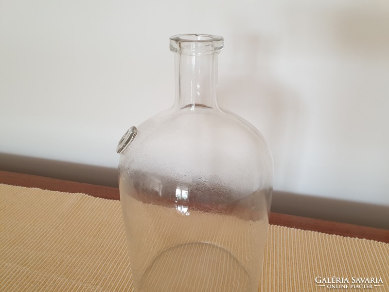 Old vintage sealed bottle 3 l 29cm