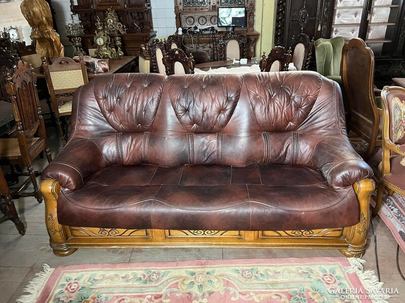 3 Personal leather sofa