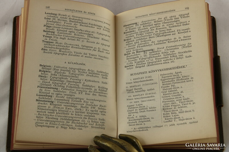1891 Yearbook of Hungarian printers - rare in gotterayer binding