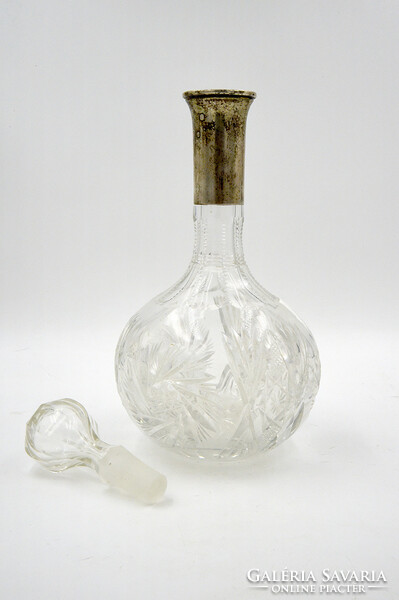 Ezüst (Ag) szerelékkel ellátott, ólomkristály, likőrös palack. 1800-as évek vége.