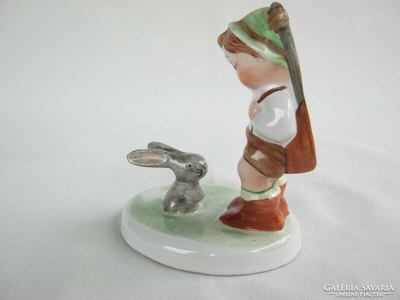 Retro ... Bodrogkeresztúri kerámia figura nipp vadász kisfiú nyuszival