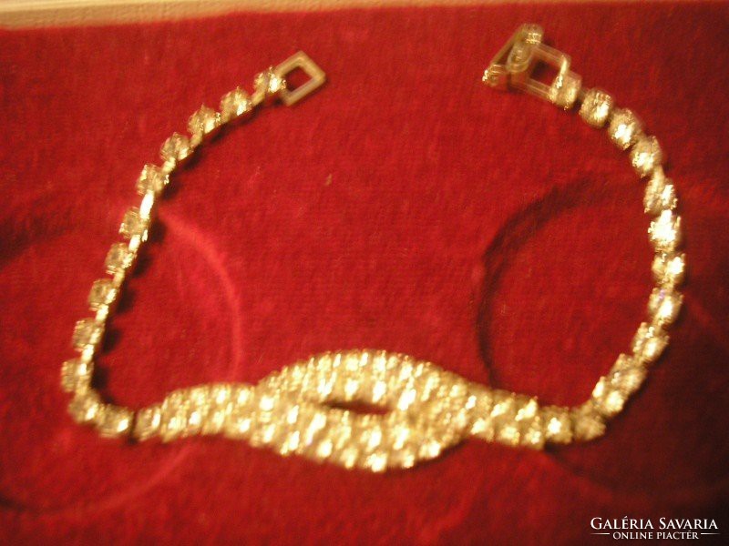 Silver-plated bracelet decorated with rhinestones 19 cm