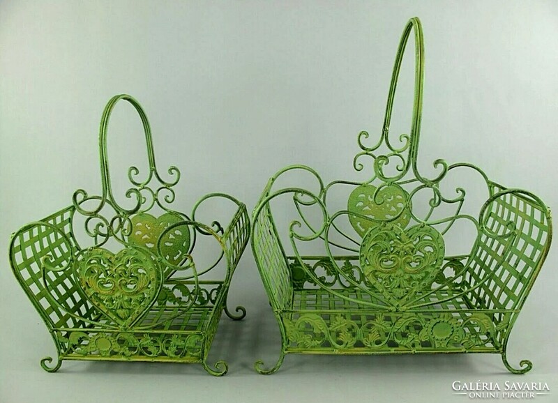 2 Pieces of wrought iron flower basket