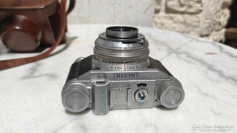 Antique camera camera photo. Video too! Altix germany