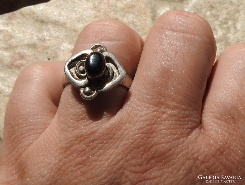 Régi fekete köves szoliter ötvös ezüst gyűrű