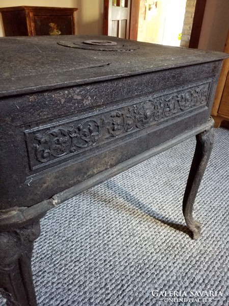 Friedland cast iron stove