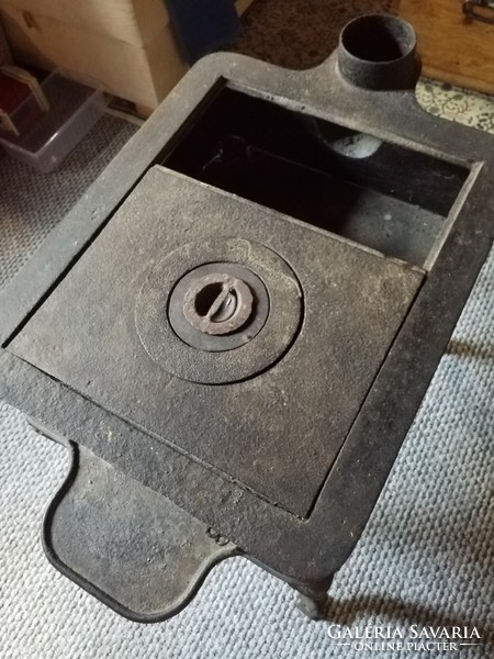 Friedland cast iron stove