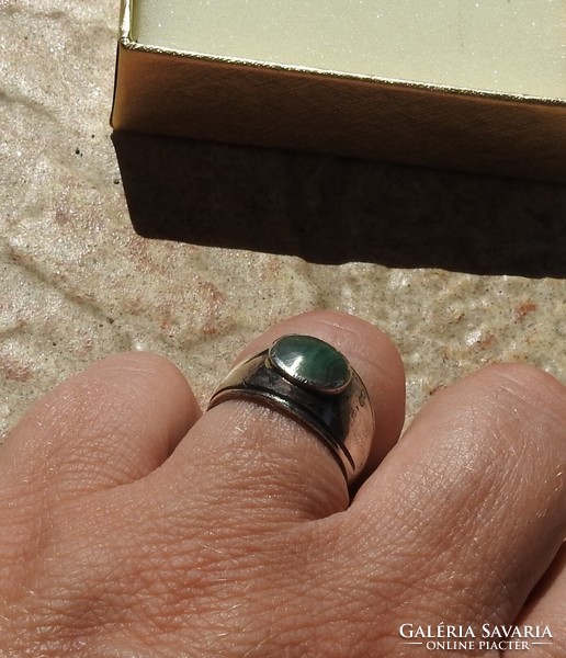 Szoliter zöld köves ezüst gyűrű