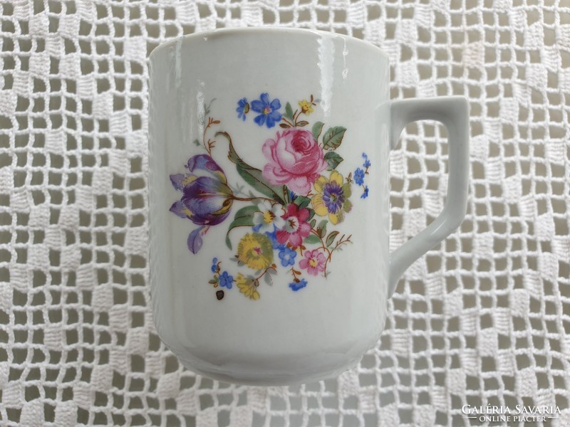 Régi Zsolnay porcelán virágos teás bögre