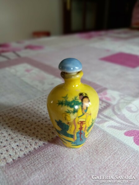 Chinese tobacco glass hand painted