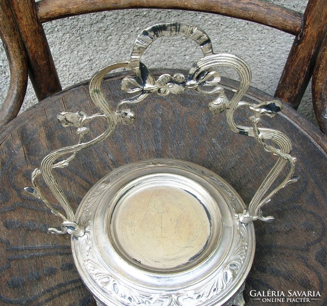 Art Nouveau center sugar bowl stand