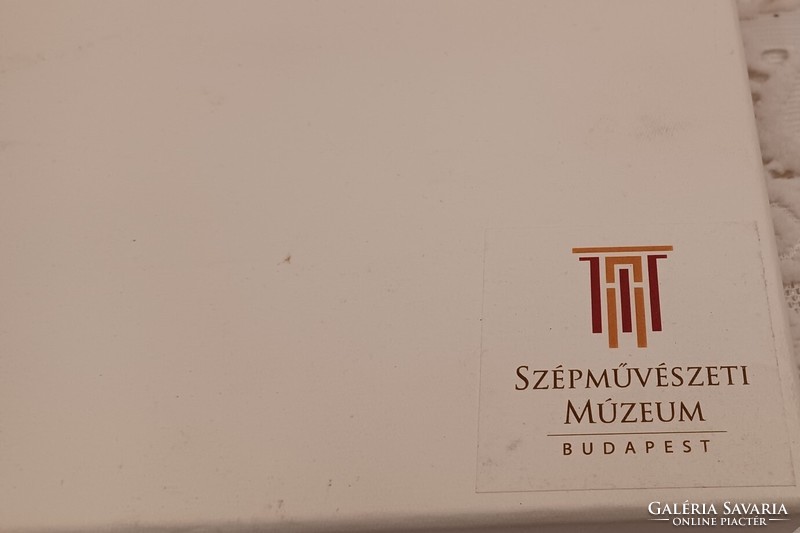 Limitált Szépművészeti Múzeum - i kerámia lap dobozában