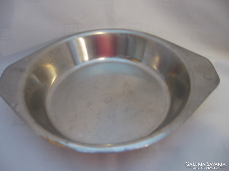 R & f stainless steel bowl, plate