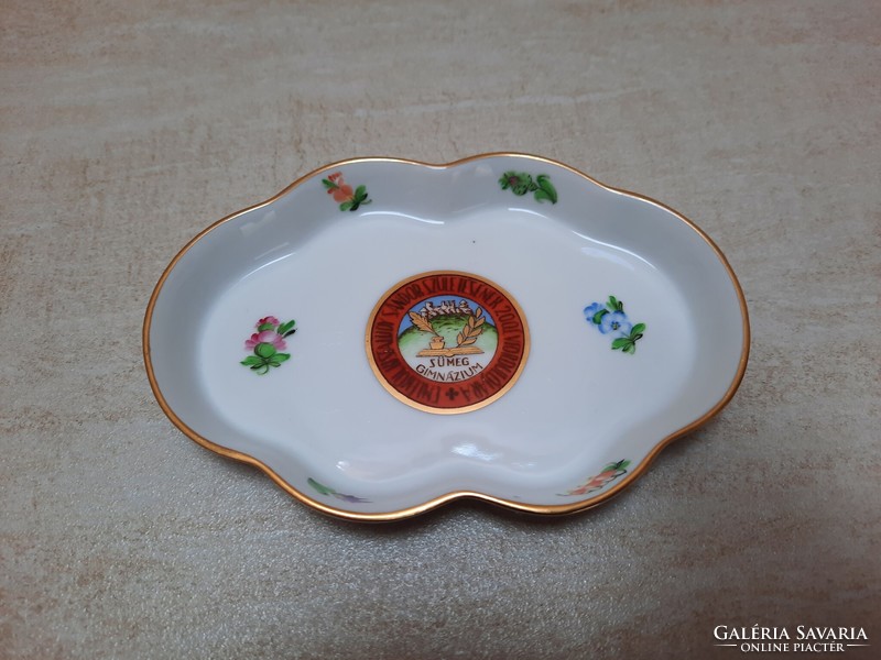 Herend porcelain commemorative decorative bowl, Sümegi castle