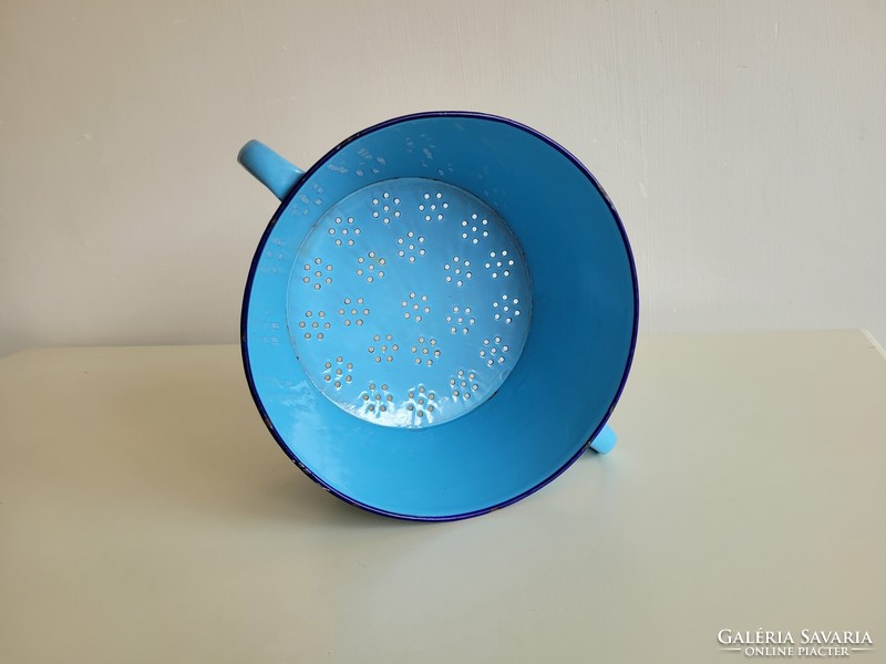 Old Enamel Blue Light Blue Strainer Fruit Wash Enamel Vintage Metal Pasta Strainer Decor