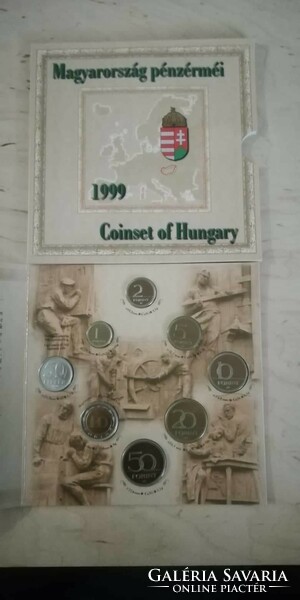 Coins of Hungary 1999 pp in decorative case circulation line