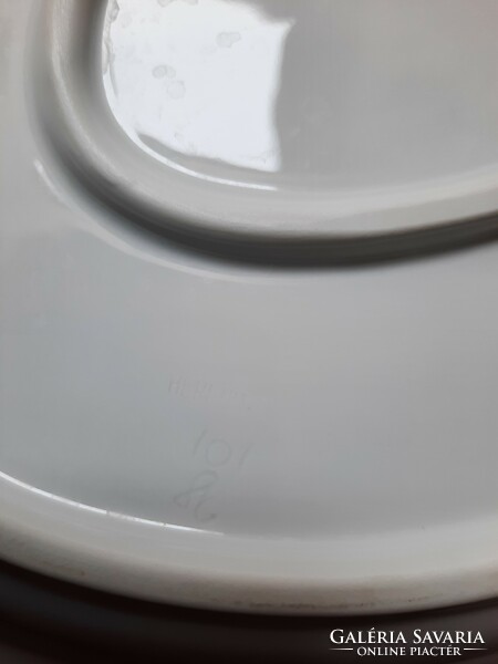 Fehér Herendi porcelán pecsenyés, húsos kínáló tál