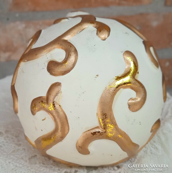 Angelic ornament sphere