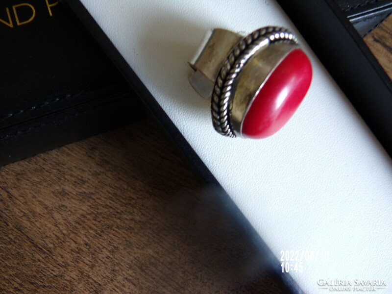 Mango designer ring with fiery red stone