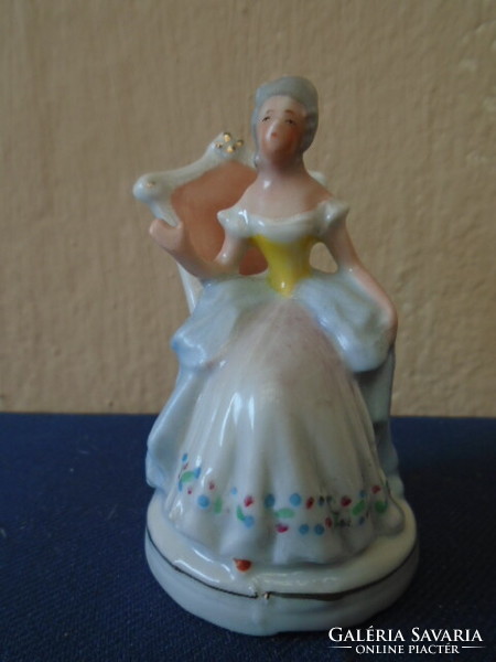 Antique altwien baro hand painted flawless miniature figurine of sitting woman