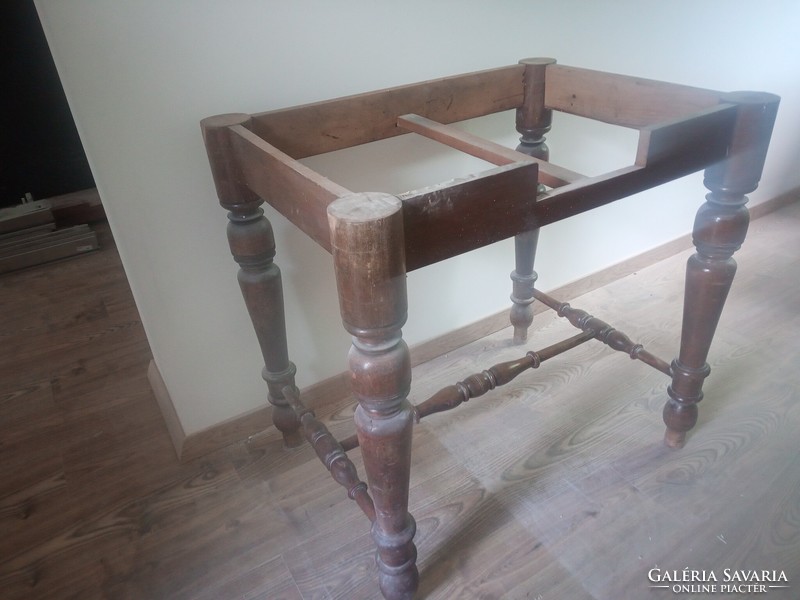 Fabulous antique table legs - table frame