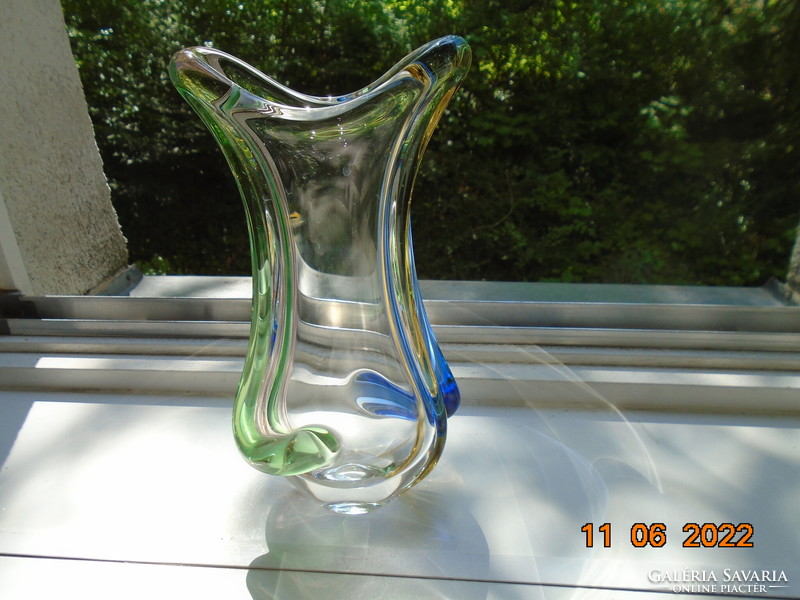 MID CENTURY SKLO UNION nehéz lapos váza 4 színes dombor üveg szárral, csiszolt talppal