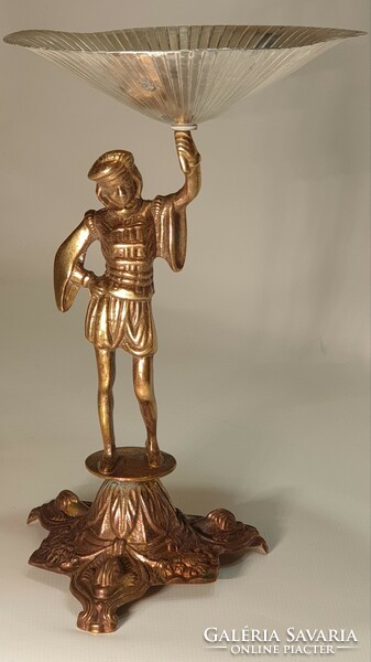 Figurális bronz asztalközép, kínáló, ezüstözött (WMF) tállal
