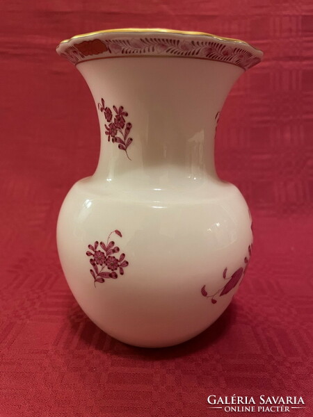 Beautifully shaped vase from Herend