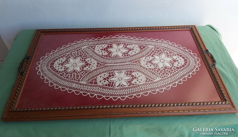 Beautiful large lace insert tray collector beauty