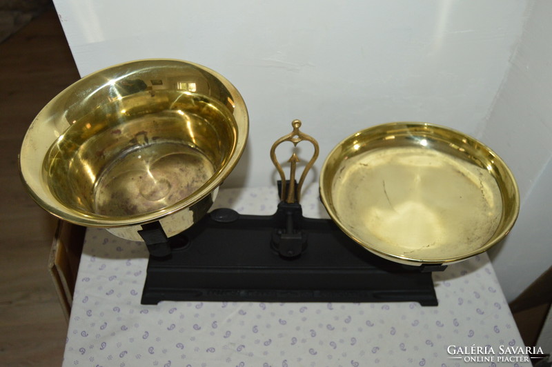 Large antique french scales with copper pan