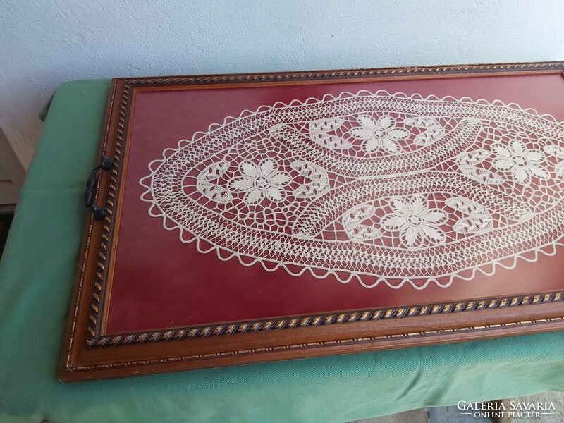 Beautiful large lace insert tray collector beauty