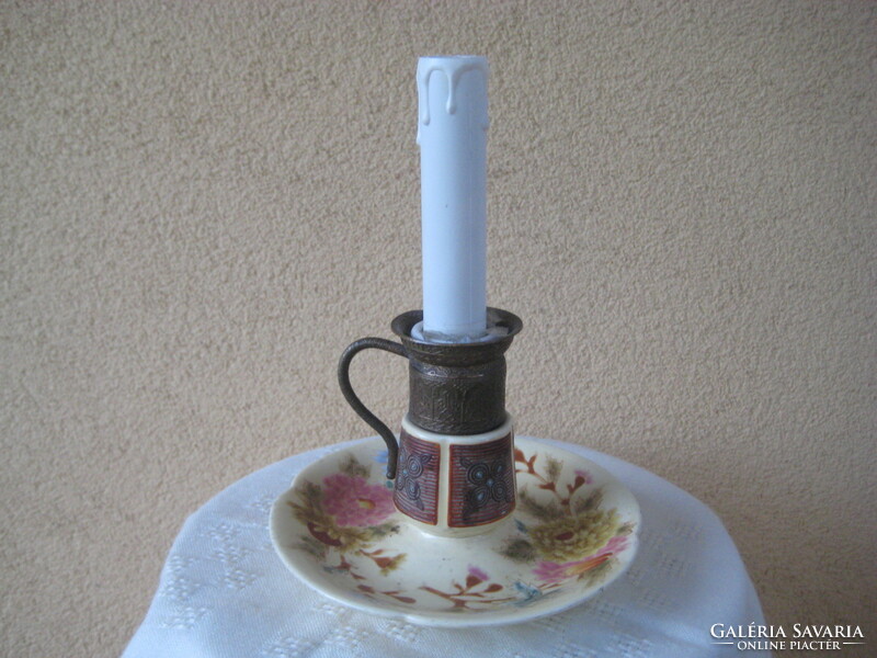 Zsolnay  lámpa, a histórizmus korából