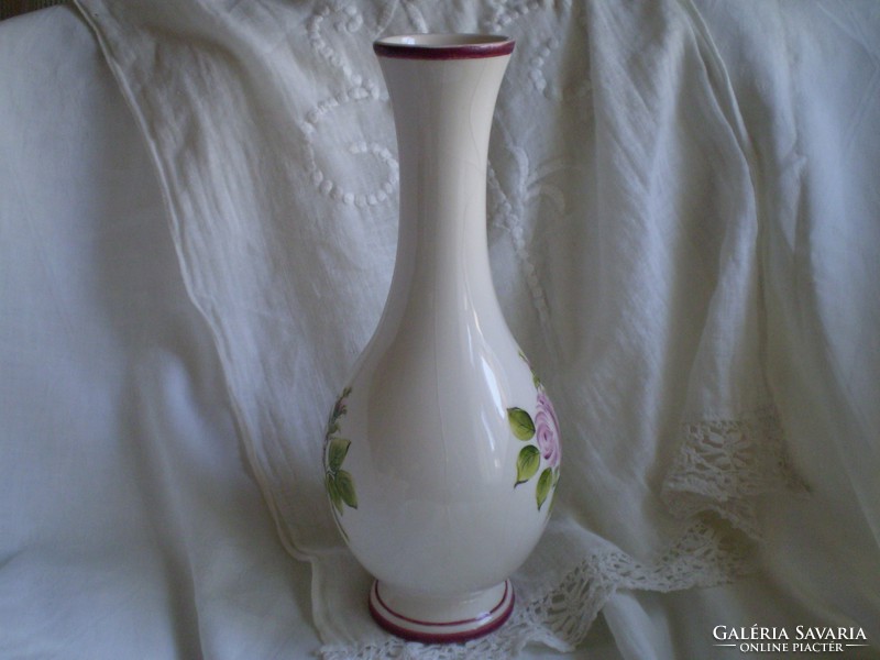 Régi fajansz váza