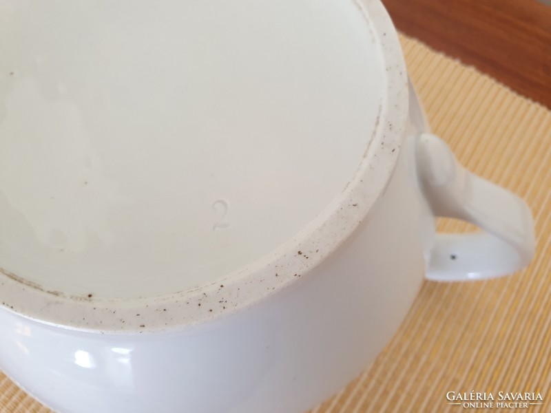 Régi vintage Zsolnay porcelán nagy fehér füles edény csupor szilke
