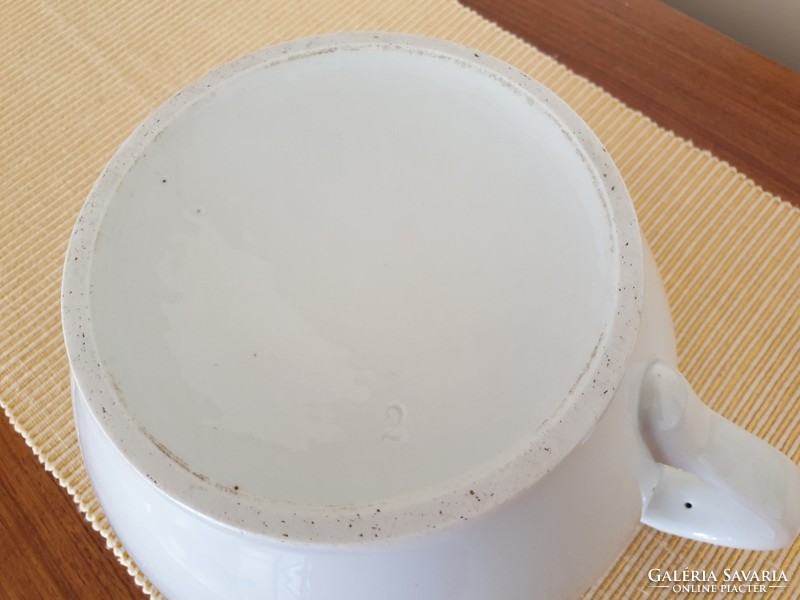Régi vintage Zsolnay porcelán nagy fehér füles edény csupor szilke
