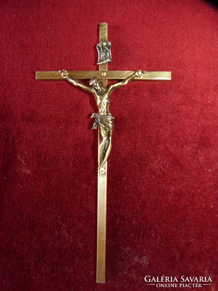 100 years old copper crucifix / 16x8 cm.