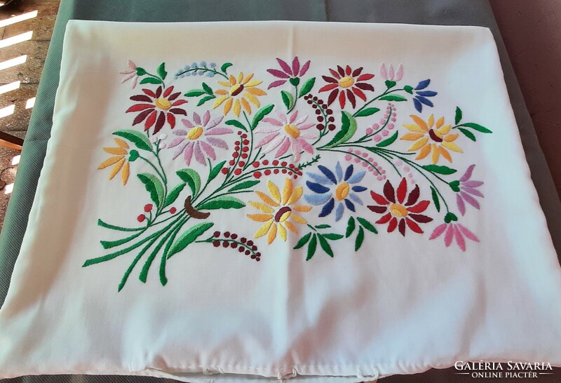 Kalocsa richly embroidered pillow cover 53 x 39 cm.