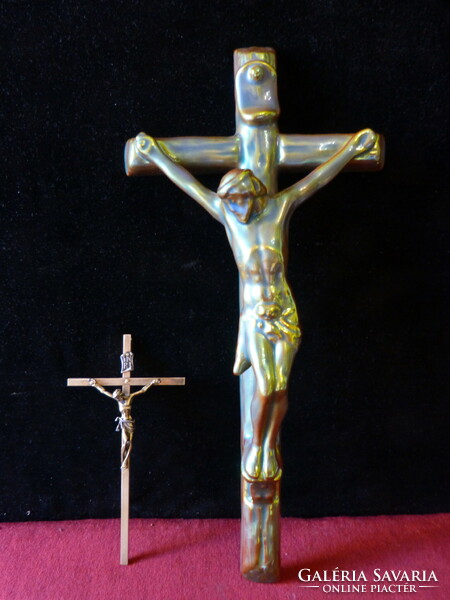 100 years old copper crucifix / 16x8 cm.