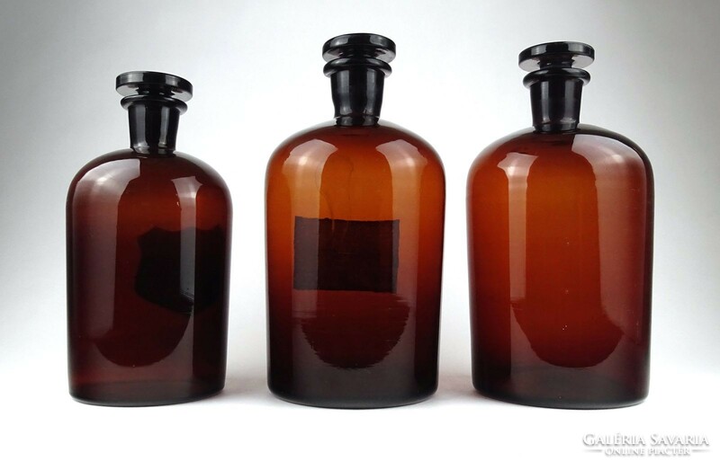 1I575 Régi barna gyógyszertári patika üveg 3 darab