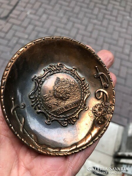Régi német bronz tányér, falidisz, 7 cm-es nagyságú, lakberhez.
