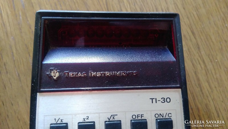 Old retro ti-30 texas instruments calculator 1976 -
