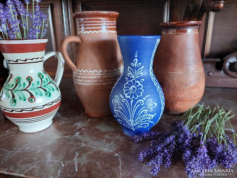 Farmhouse decoration folk ceramics 4 piece assortment selection