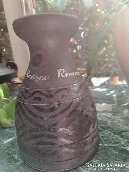 Large black vase made of brazil