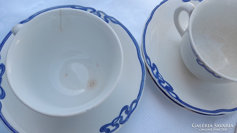 2 pcs villeroy teacups with 4 coasters