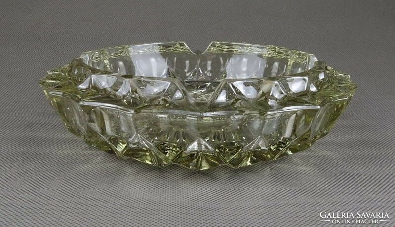 1J543 old thick-walled large glass ashtray 17.5 Cm