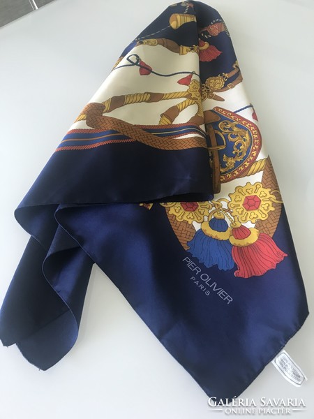 Huge French scarf, pier olivier brand, 89 x 89 cm
