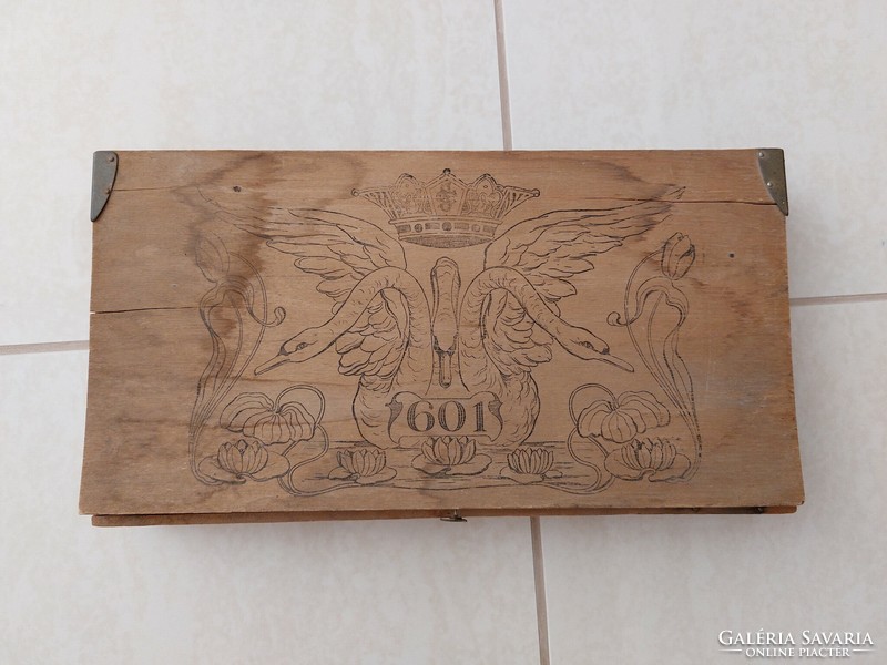 Old wooden box with soap box circa 1930