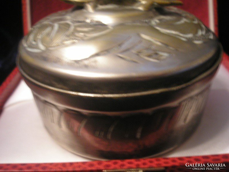 Ornate box with silver-plated appliqué rose handle